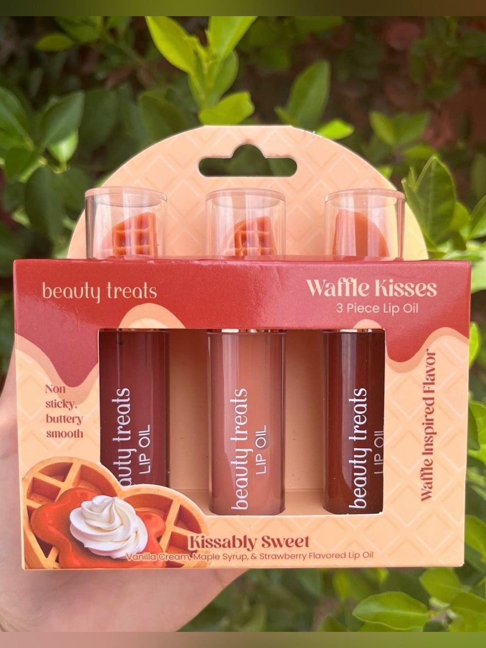 Waffle Kisses 3-Piece Lip Oil Set by beauty treats - Peachy Brown Trio